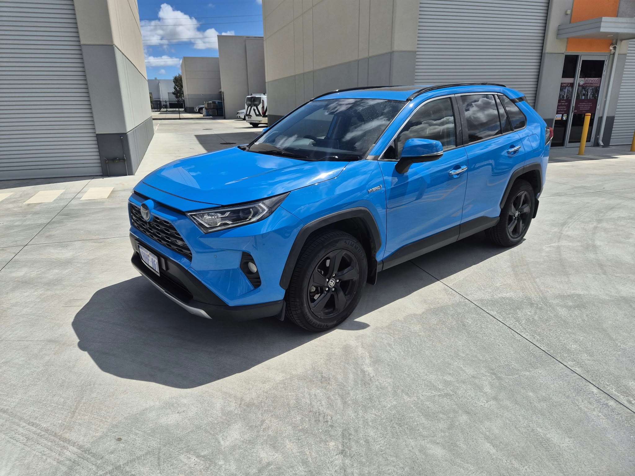 2022 Toyota Kluger Grande Hybrid in black