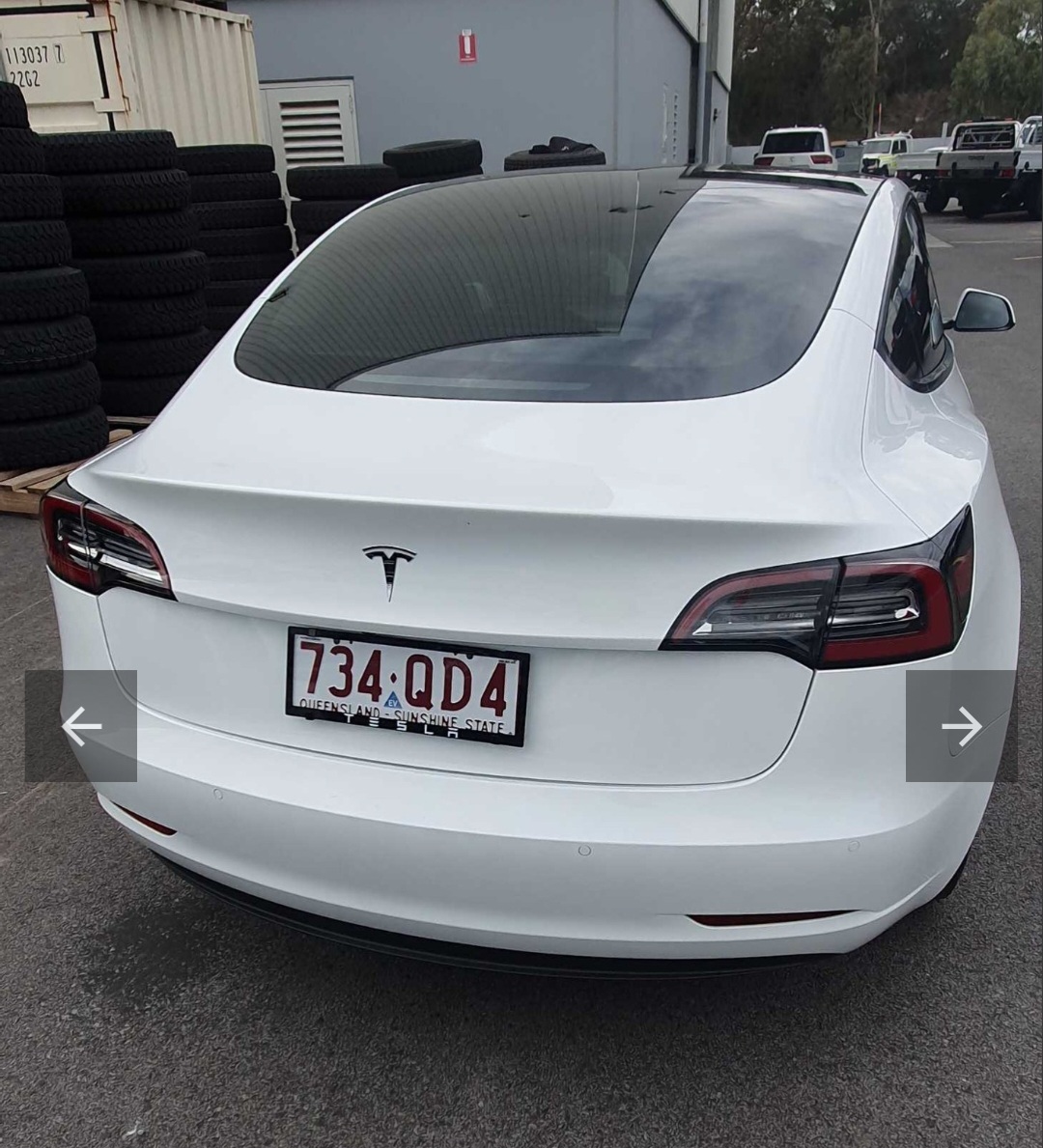2023 Tesla Model 3 — photo 3 of 4